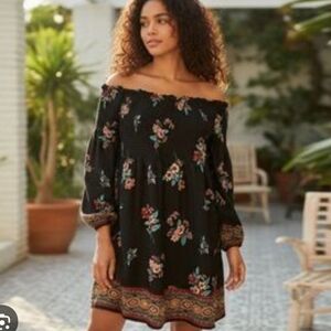 Xhilaration black off-the-shoulder floral dress with long sleeves Size XS